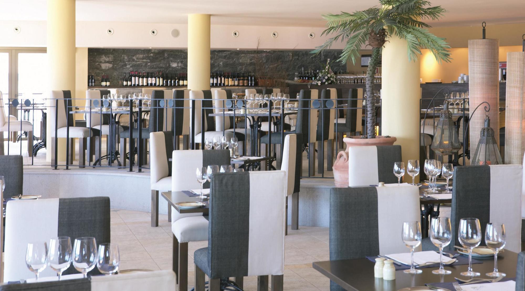 Hotel Torre Praia Porto Santo Restaurant bilde